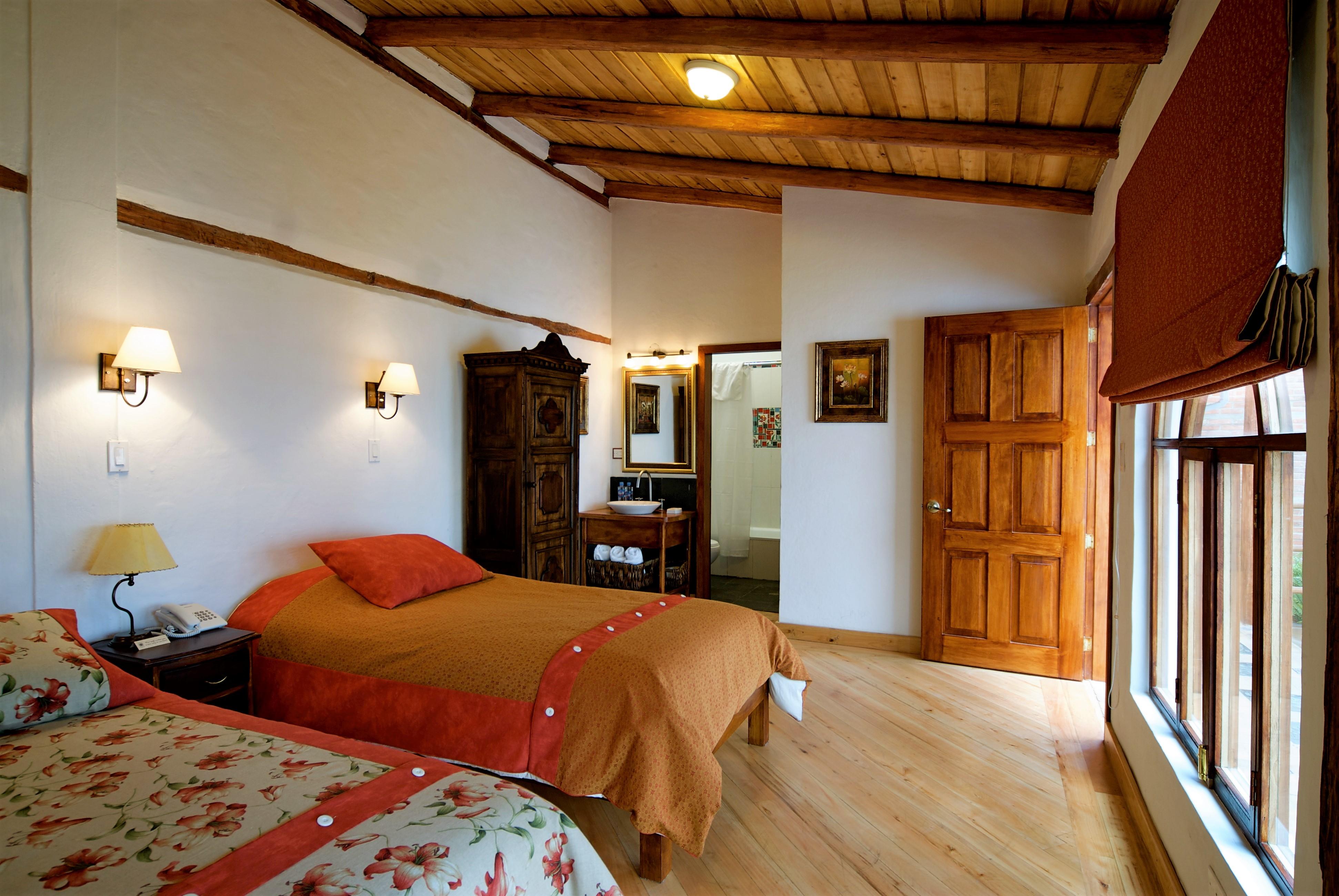Boutique Hotel Casa Foch Quito Exterior photo